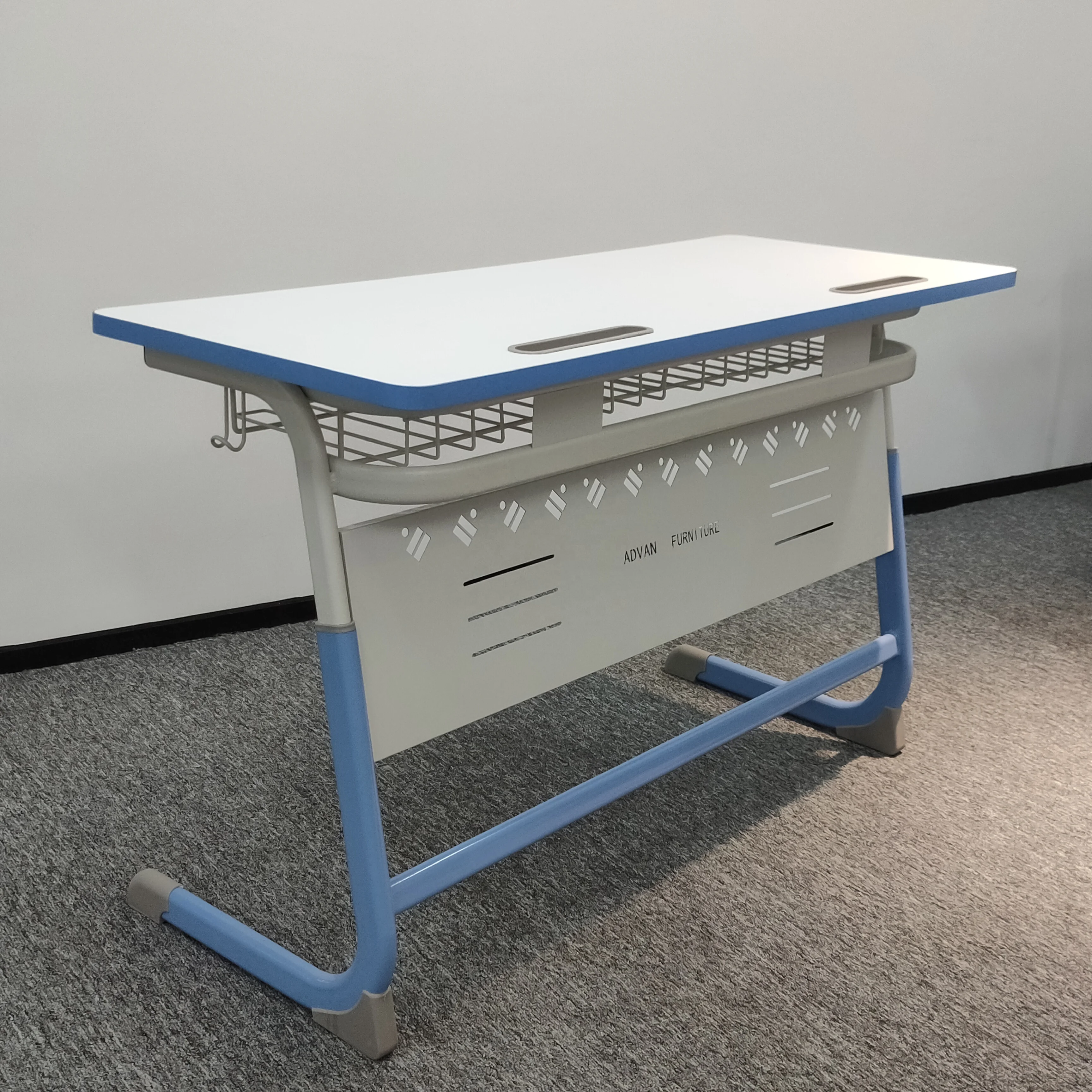 High Quality Double Wooden Desktop School Desk And Chair School Furniture Ergonomic Design for Study