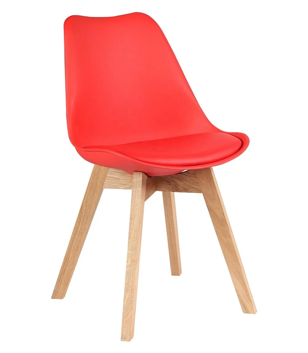 Scandinanian retro red plastic chairs dining room nordic