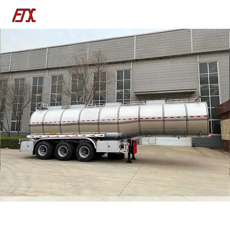 3-axle large-capacity three-axle fuel tank trailer 45m3 stainless steel tank car