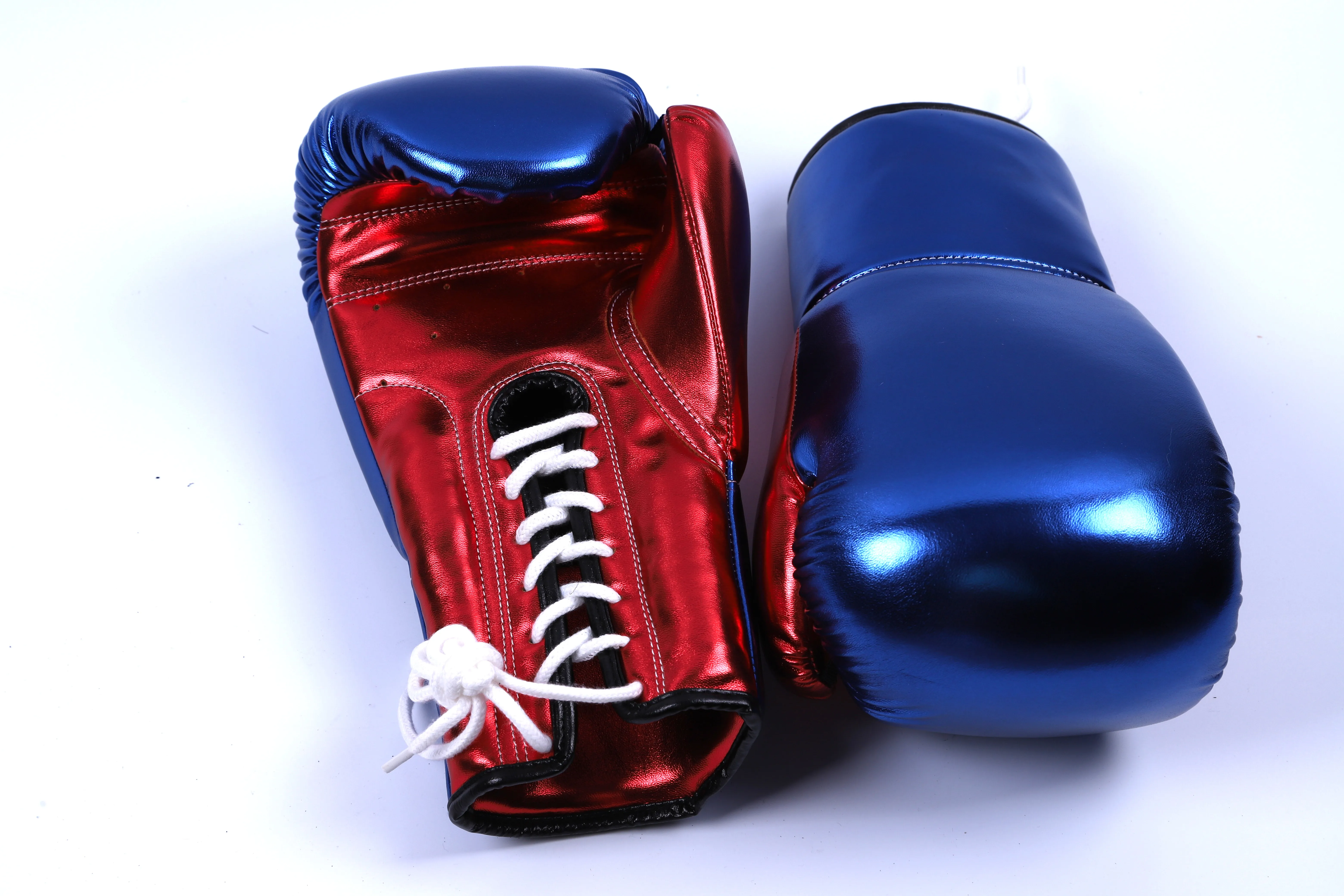 High Quality Gloves Boxing Products  Equipment and Boxing Punch Machine for Gloves Boxing  Sandbag