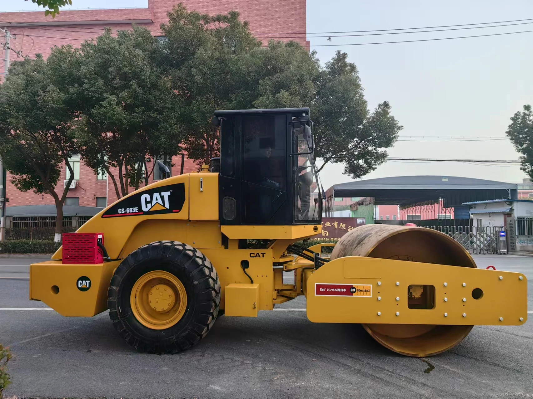Used Caterpillar 683e Road roller Second hand Caterpillar Equipment 683e Compactor road roller for sale