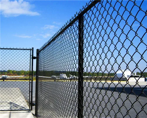 Hot Dip Galvanized Zinc Coated 15m Roll Cyclone Wire Diamond Mesh Farm Chain Link Fence PVC Coated Steel for Garden