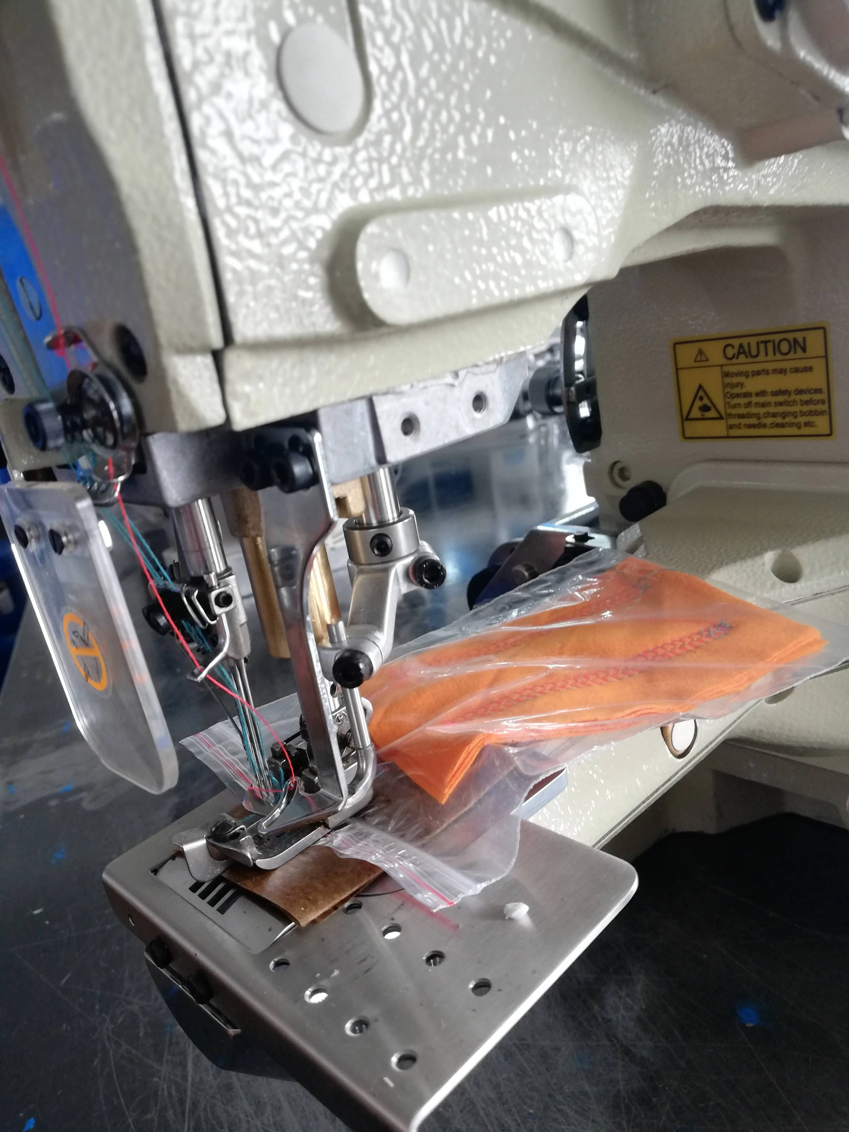 ZY1500DA Industrial & Factory Interlock Sewing Machine Direct Feed-On Type Cylinder Bed with Auto Trimmer Durable Motor