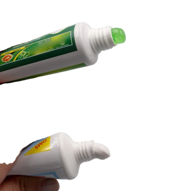 2024 Custom Logo New Oem Natural Whitening Organic Tooth Paste Travel Smokers Freshens Breath Cool Organic Mint Toothpaste