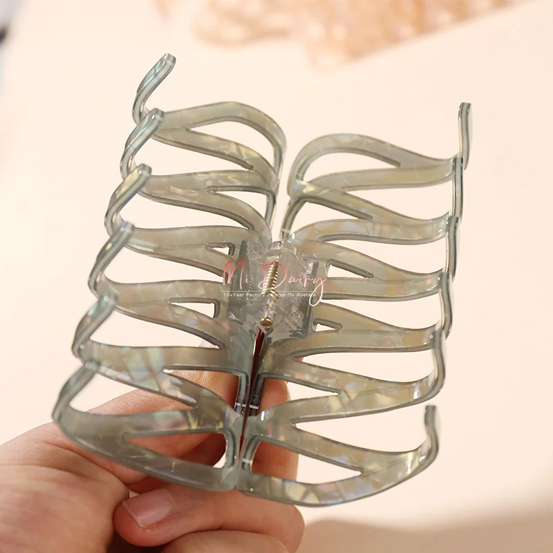 acrylic French high quality petals pattern 100mm hair claw clip rhinestone acetate hair claw for ladies 222581