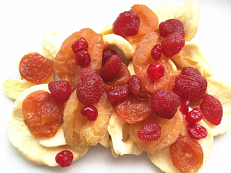 Купить сохраненные сухие фрукты клубники