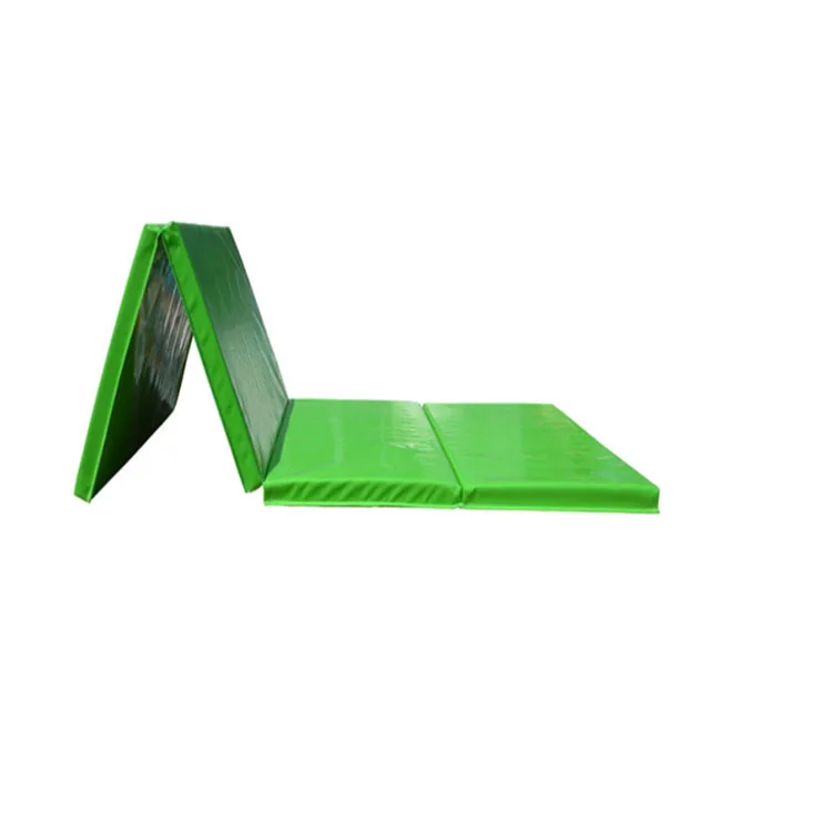 Factory direct customized multi-color environmental protection 4-panel PVC folding gymnastics mat