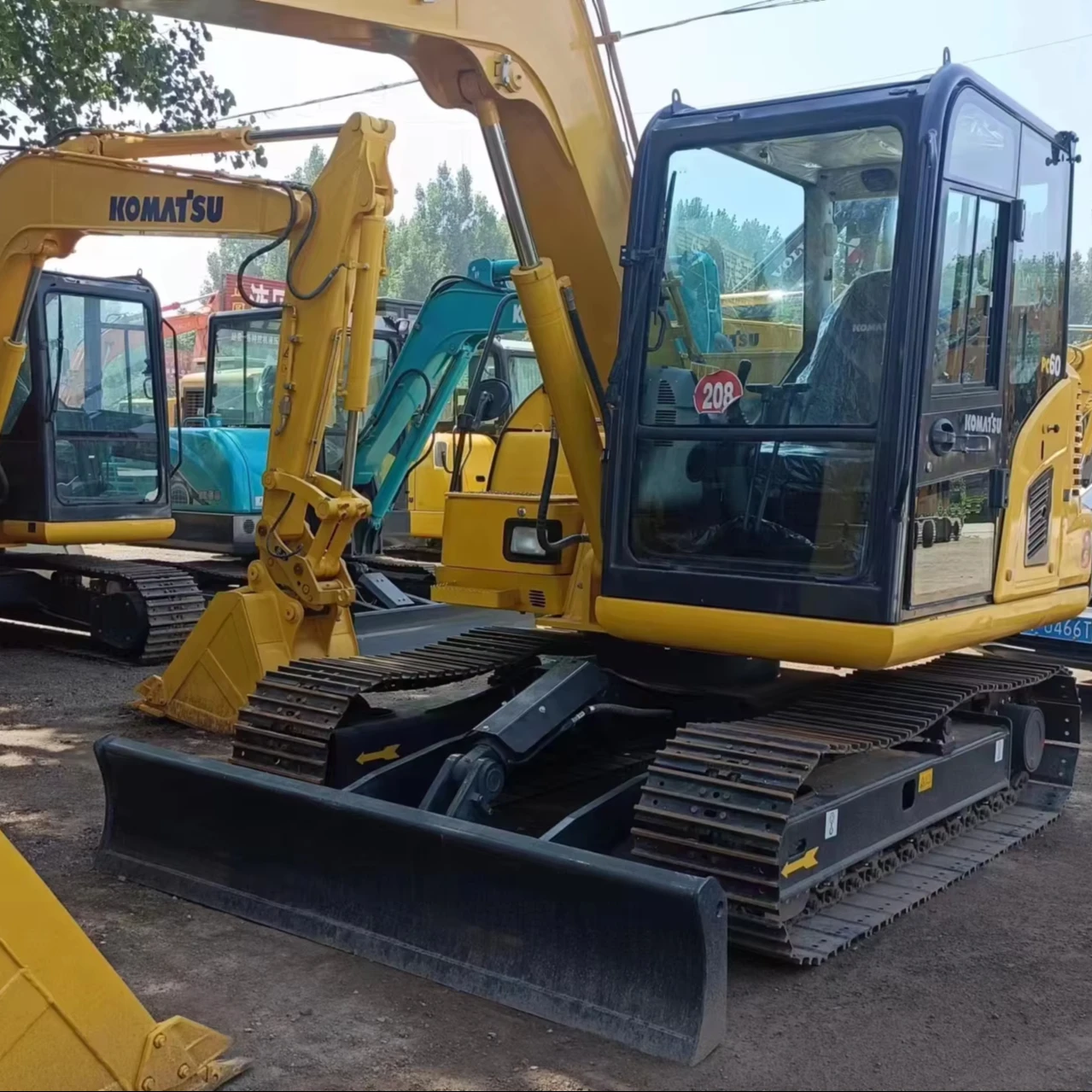Красивое и высококачественное PC60-7 экскаваторное оборудование KOMATSU для продажи с послепродажным гарантийным обслуживанием