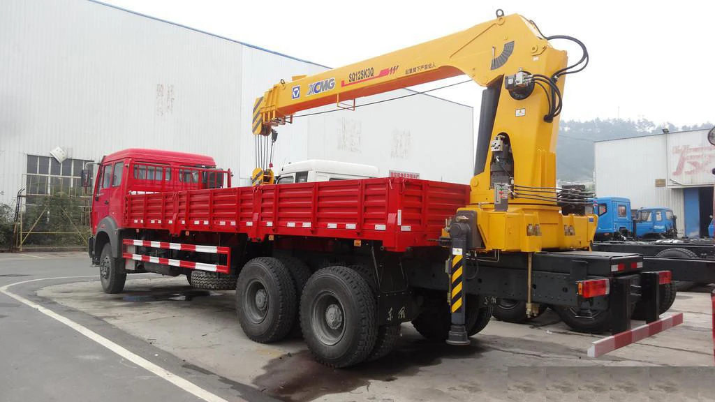Beiben 8X4 New 12 ton Mobile Crane truck telescopic boom truck mounted crane