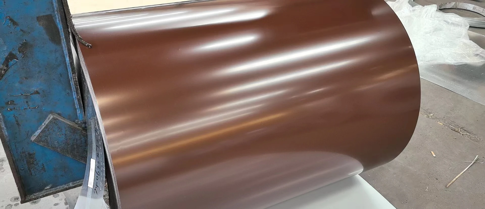 Manufacturer Color Coated Galvanized Steel Coil Double Coated Color Painted Metal Roll