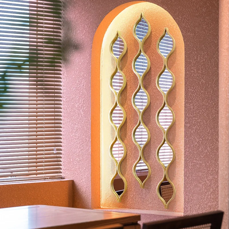 Wholesale Creative Teardrop Combinations Wrought Iron Wall Mirror Interior European Water drop Wall Hanging