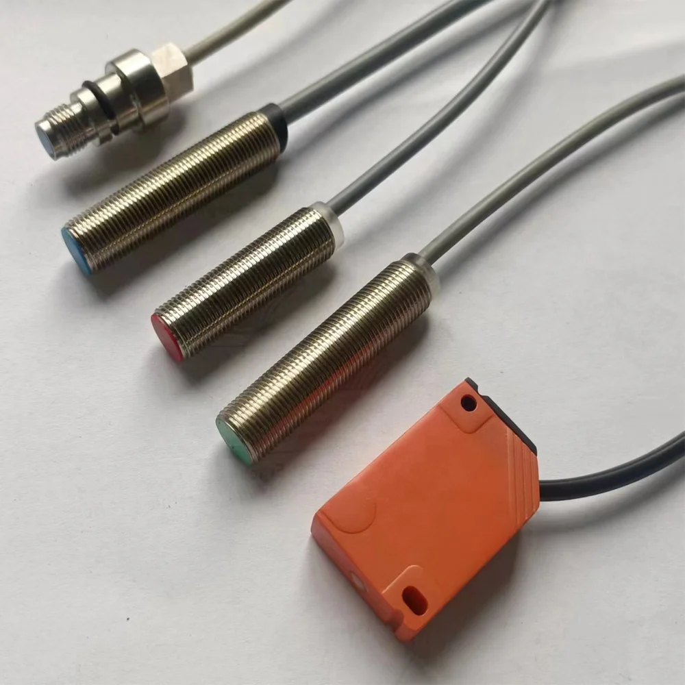 high quality Ni50U-CK40-VP4X2-H1141 BI8U-EM18WD-AP6X-H1141 New and original Sensor Inductive  Proximity switch suppliers