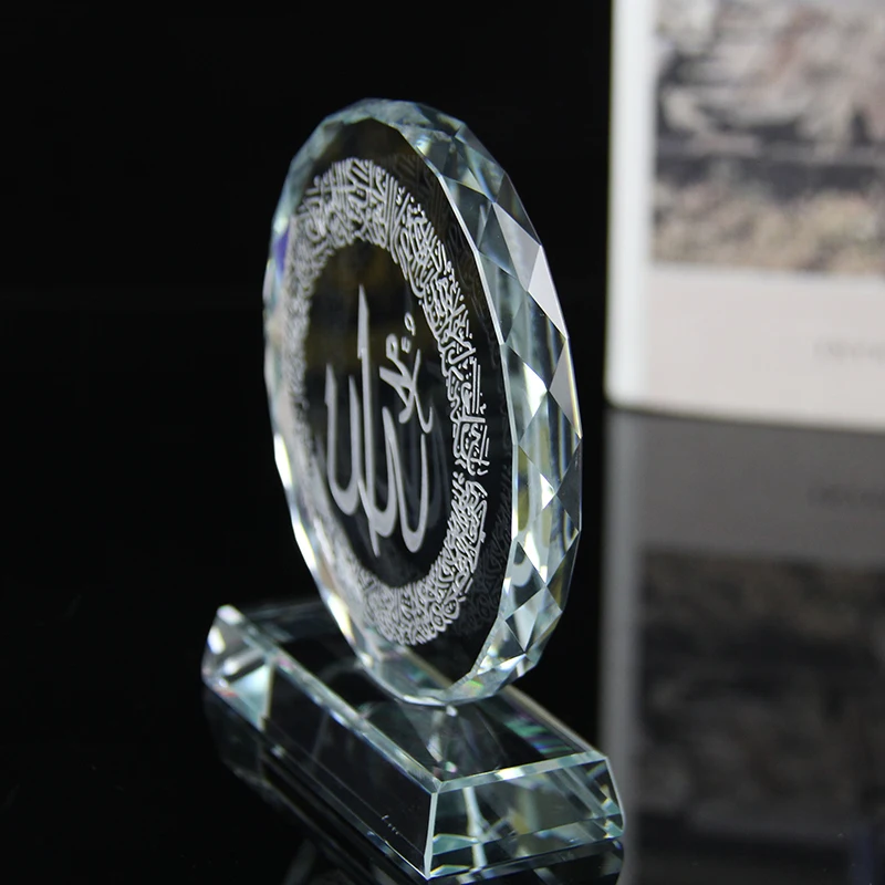 Hot Sale Elegant Allah Ayatul Kursi Standing Round Facets Islamic Crystal Muslim Souvenirs Gifts