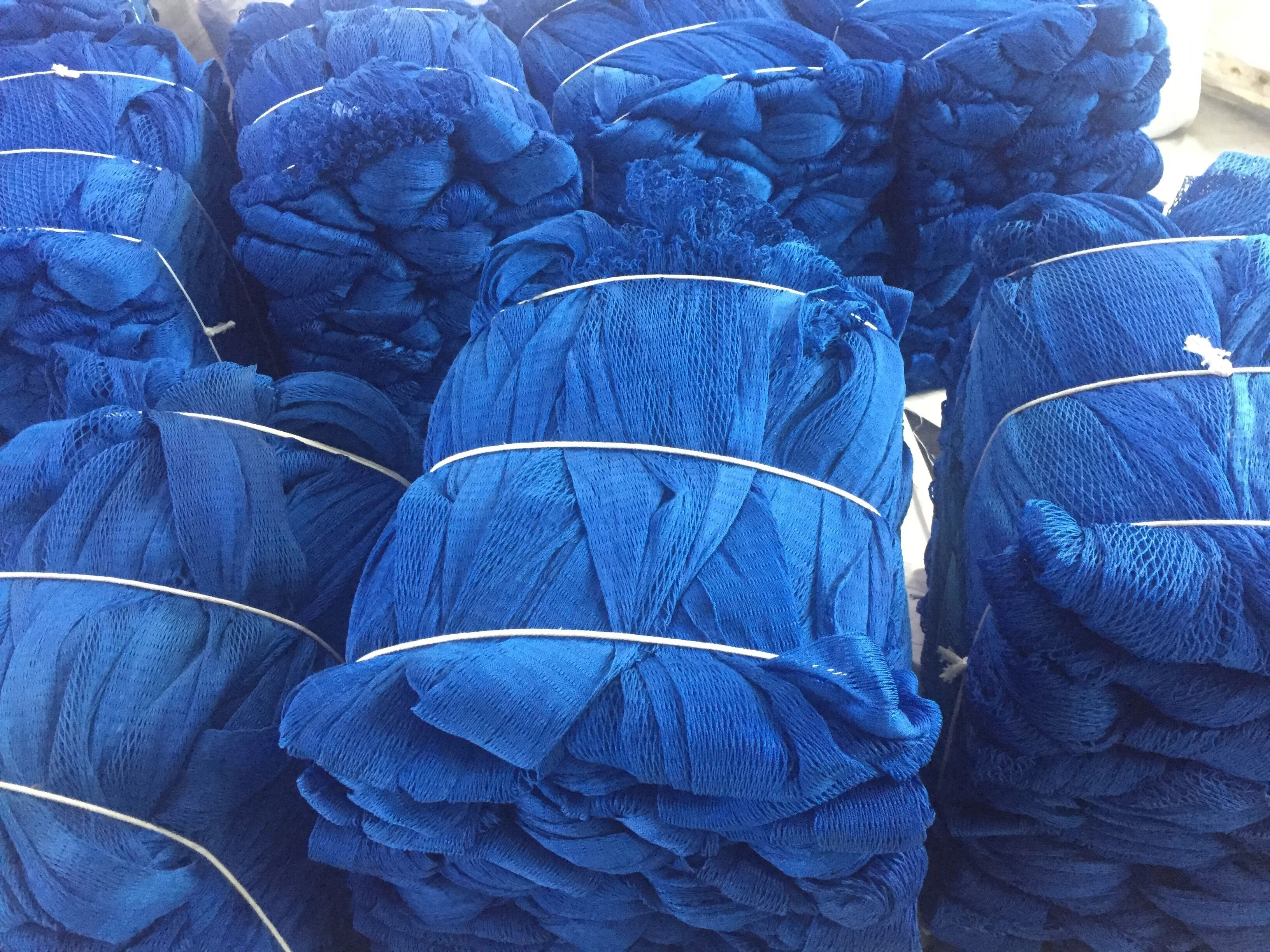 High quality cheap price nylon/polyester knotless rashcel farming net fall protection balcony safety net big mesh net