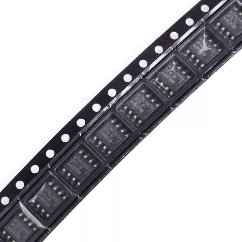 AT24C512C-SSHD-T EEPROM Memory IC 512Kbit I2C 1 MHz 550 ns 8-SOIC eprom 512KB I2C