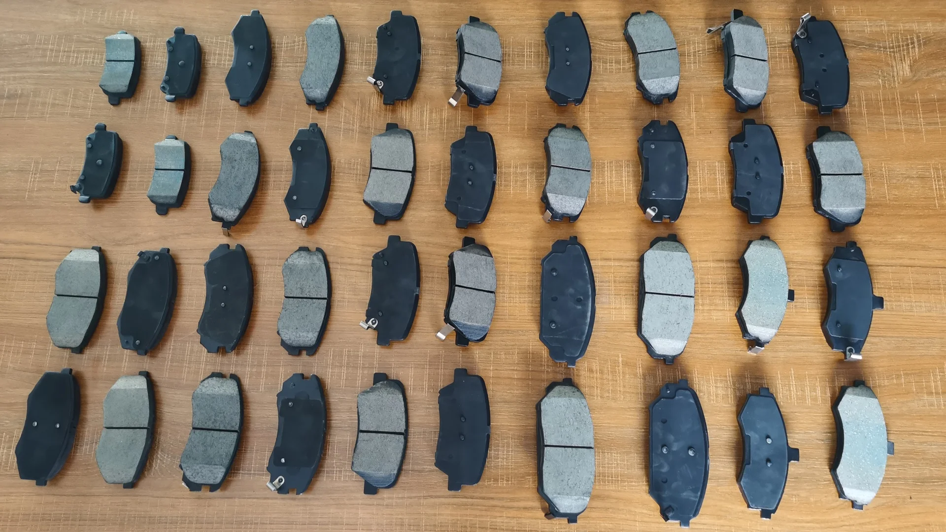 China Factory High Quality MHJKIA  Auto parts  SONATA COUPE TUCSON  front Brake Pads 58101-38A90  For HYUNDAI