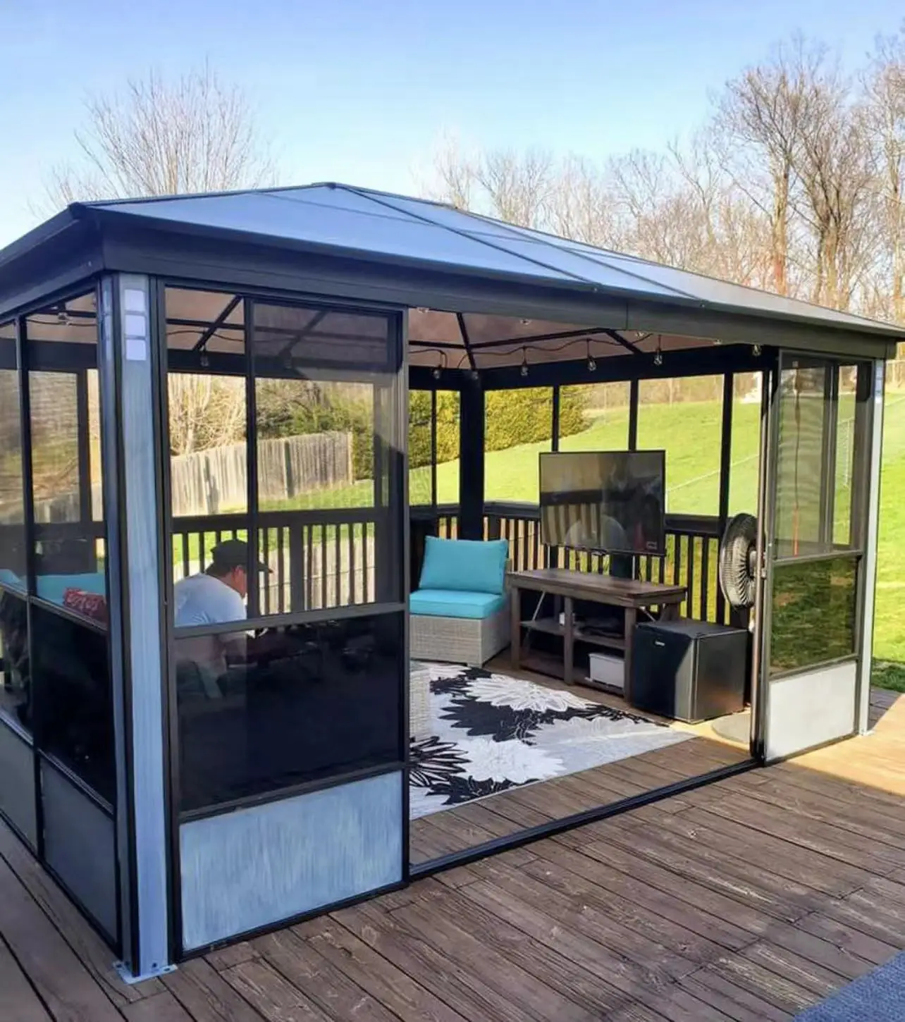 Lianhong new design Prefabricated Winter Garden Patio Enclosure Modern Glass House Free Standing 3 4 Seasons Sun Room
