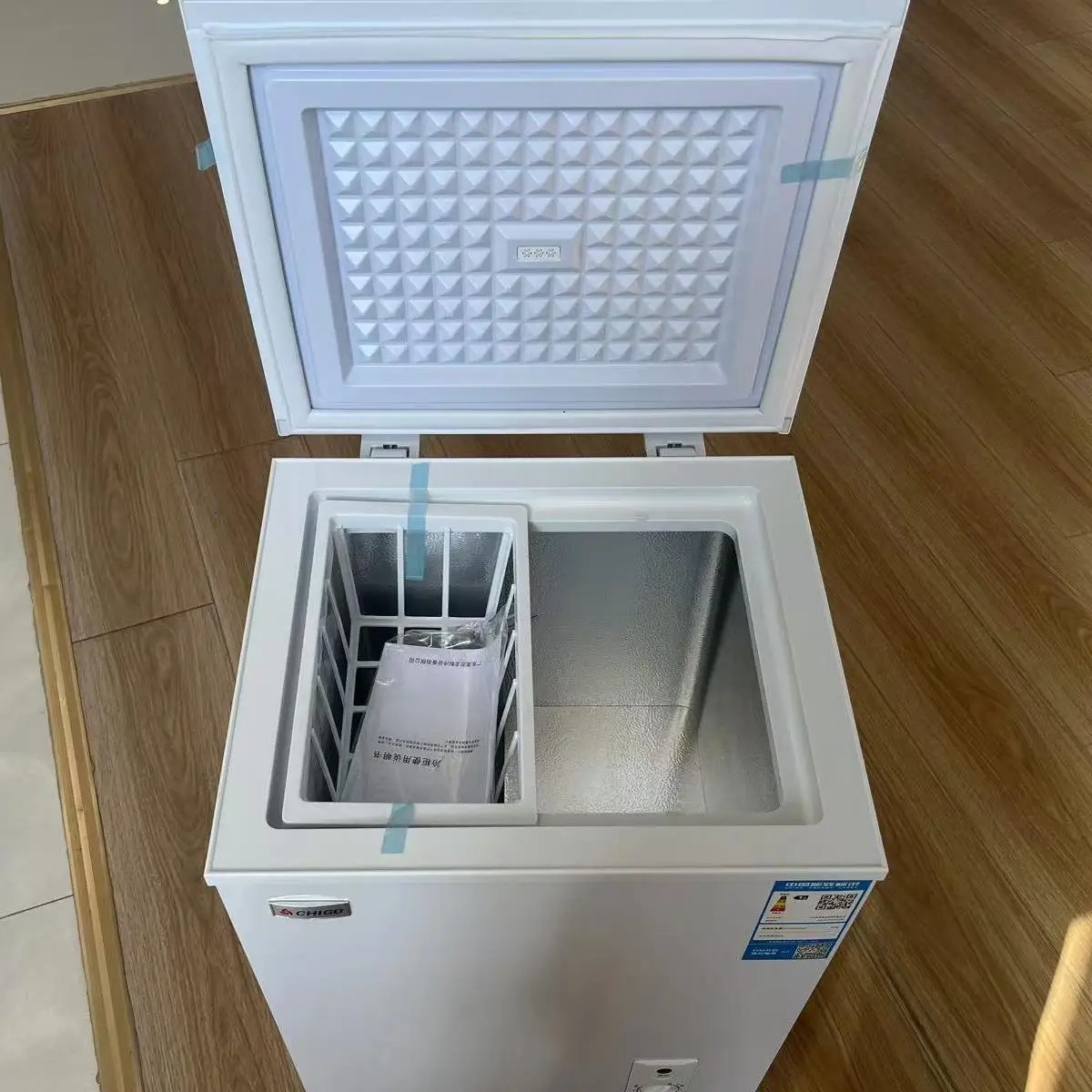 Factory sales 42L commercial fridges for home small full freezing dual-use single-door refrigerator ice machines mini fridge