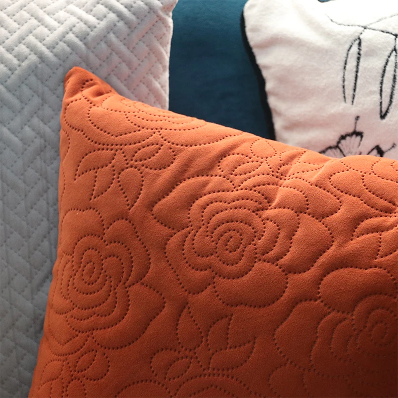 S16F60 Sofa Velvet Customized Pattern Flowers Ultrasonic Quilted Velour Fabric Dot Sheet for Cushion Pillows