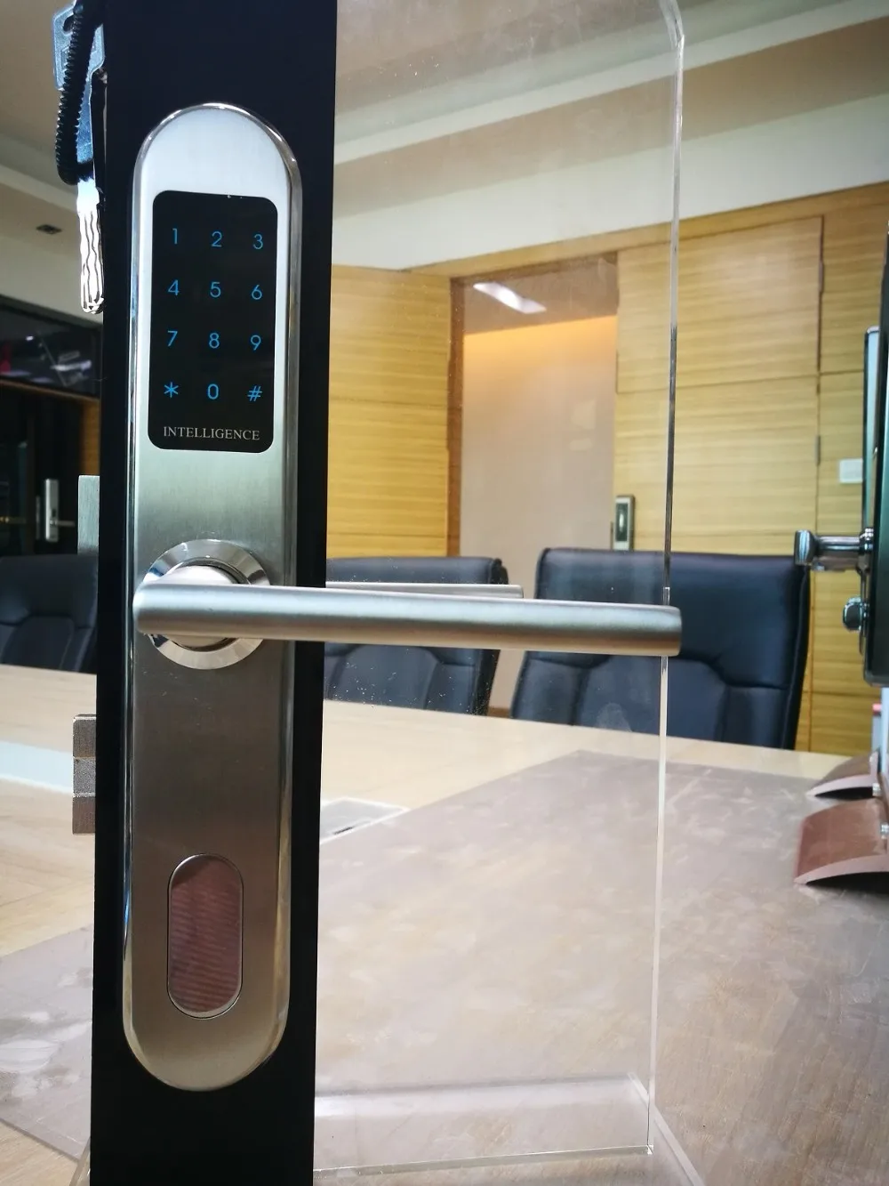 2019 New smart door lock!!!!   Europe mortise aluminum door TT lock app for hotel/residential/apartmen/office