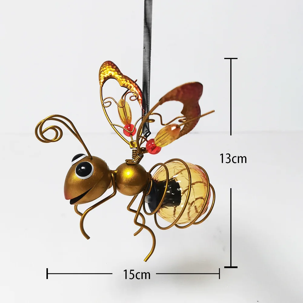 Solar-Powered Hanging Metal Ladybug Light Garden Decor Lady Sculpture With Bouncy Springs Summer Outdoor Art Decorations W24-688