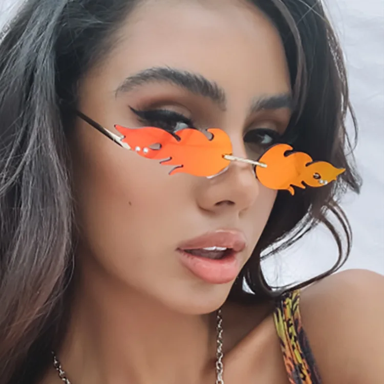 Новый стиль, персонализированные Солнцезащитные очки без оправы с обрезанными краями, огненные цветные солнцезащитные очки для вечеринки в океане