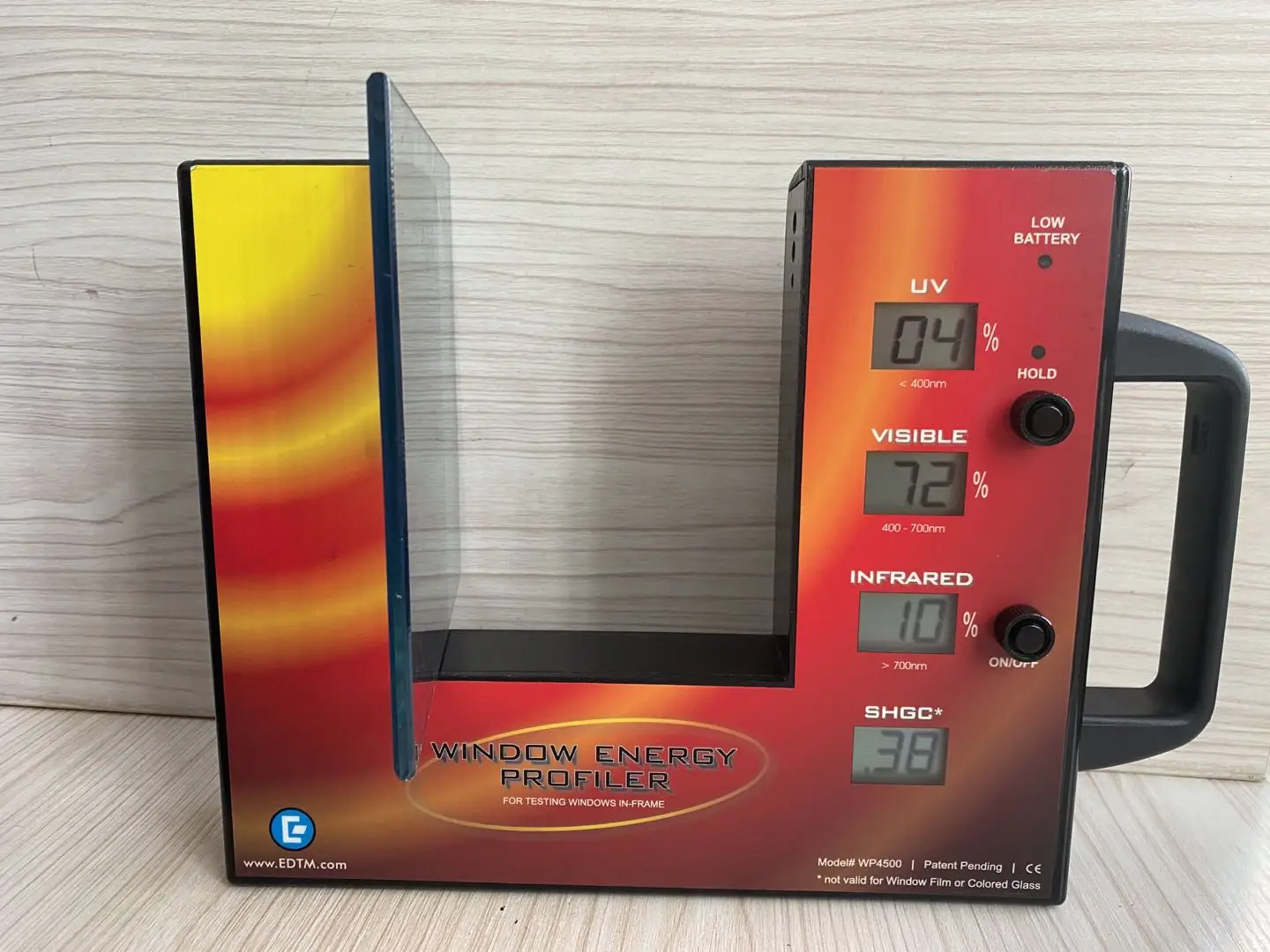 Нано-керамическое теплоизоляционное энергосберегающее стекло с защитой от УФ-излучения для строительства и автомобиля