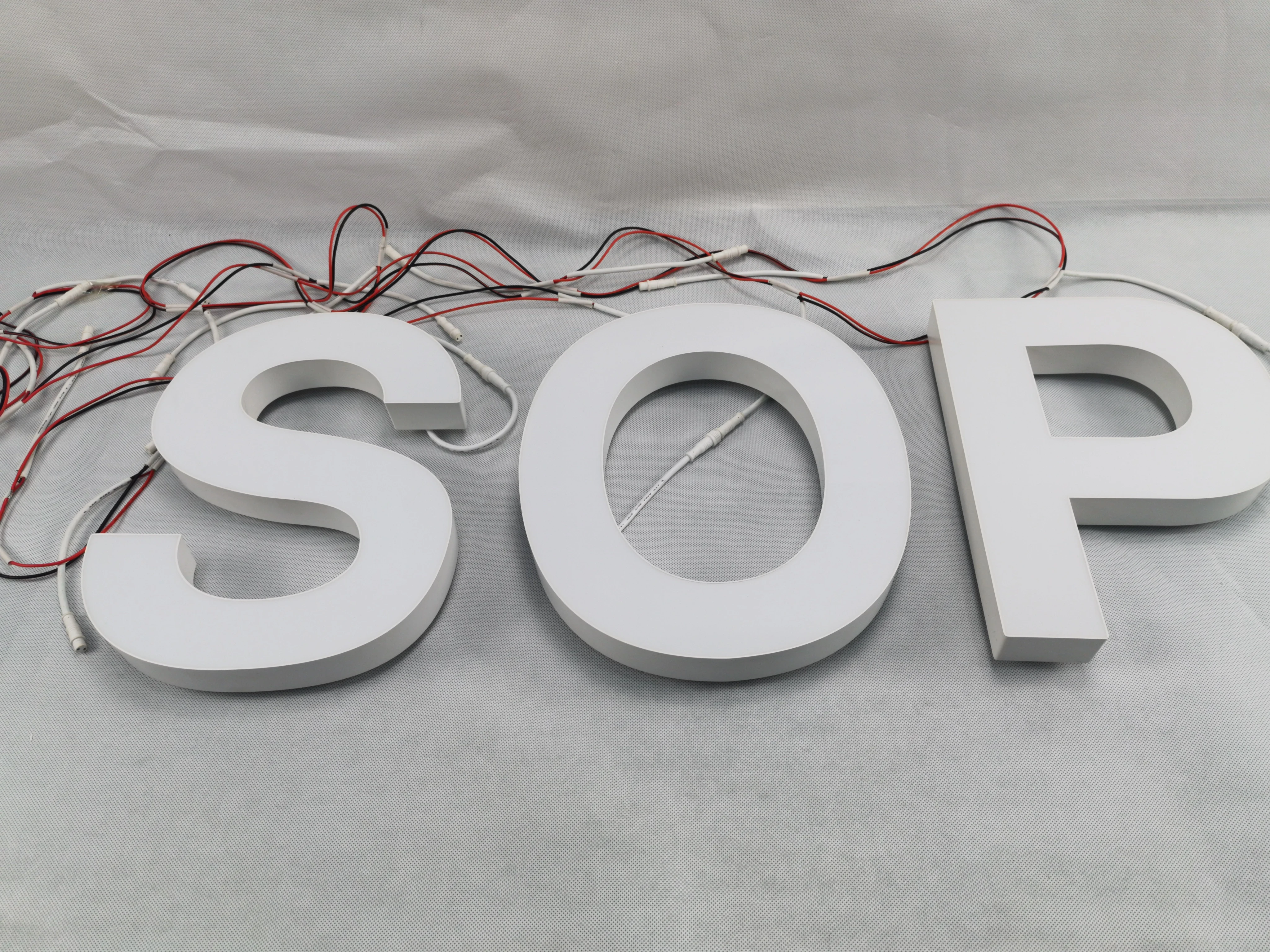 scrolling advertising stand acrylic candy letter