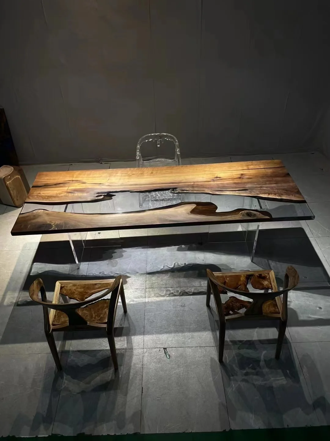 Factory Wholesale Custom Epoxy Wood Dining Table  Resin River Wood Slab Table For Dining Room Furniture And Office Furniture