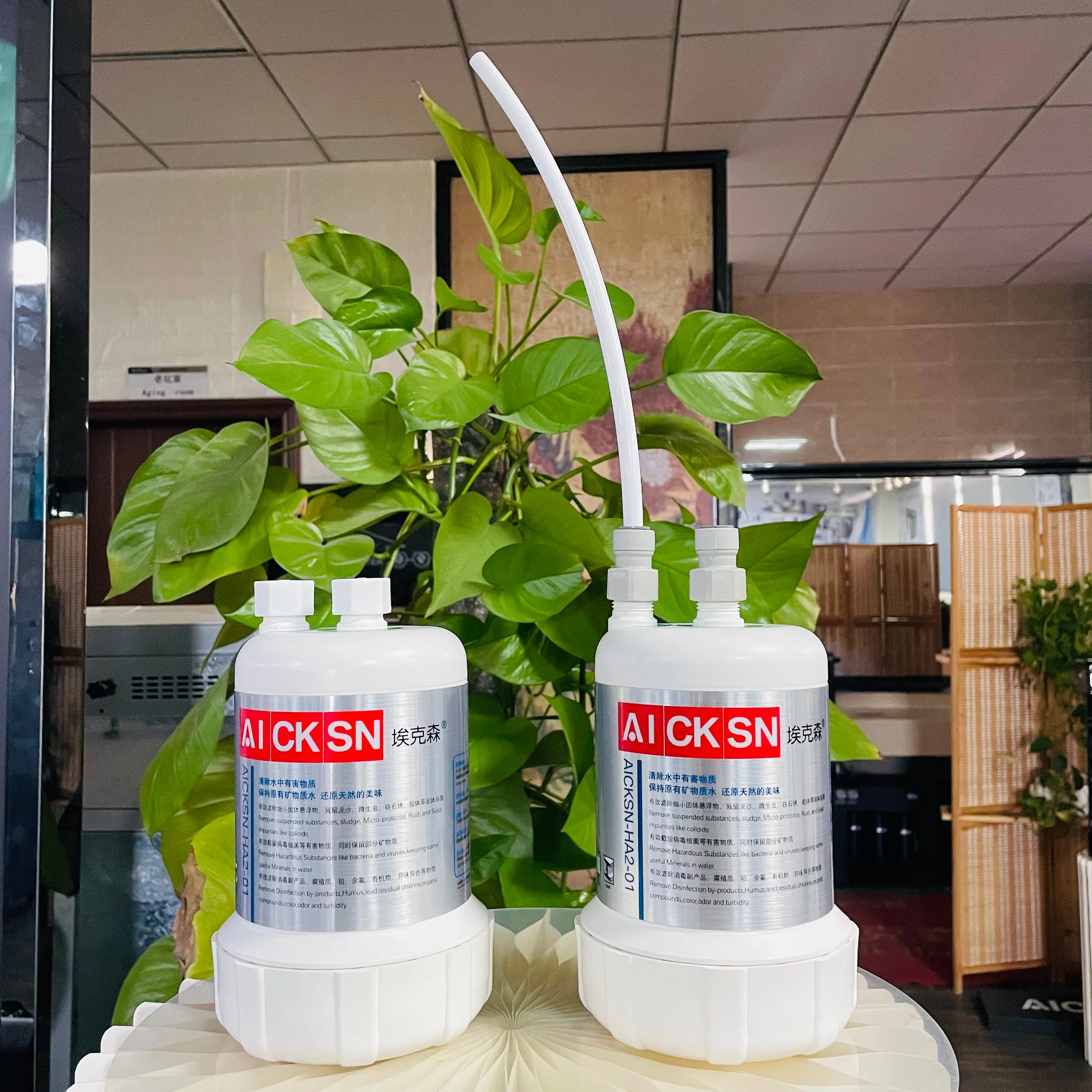 Premium Carbon Fiber Mini Water Filter for Home & Office 5-10um Fineness & 3-4L/M Flow Rate