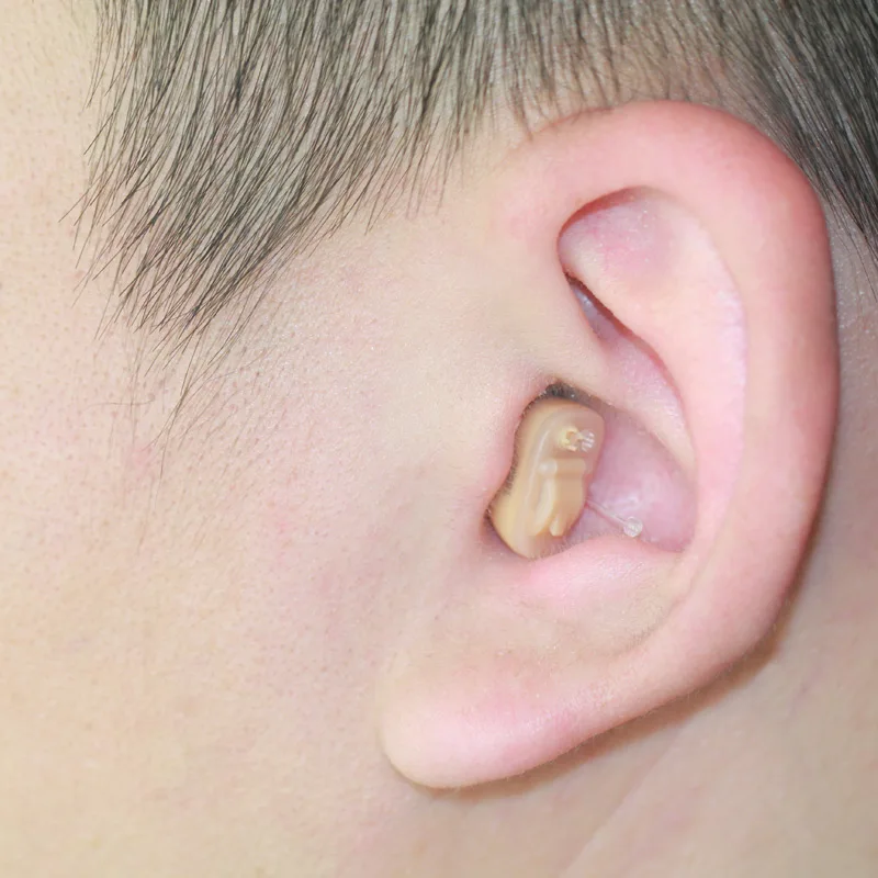 Invisible Digital Hearing Aids for Hearing Loss with Blue and Red Beige Colors Hearing Aids for Seniors