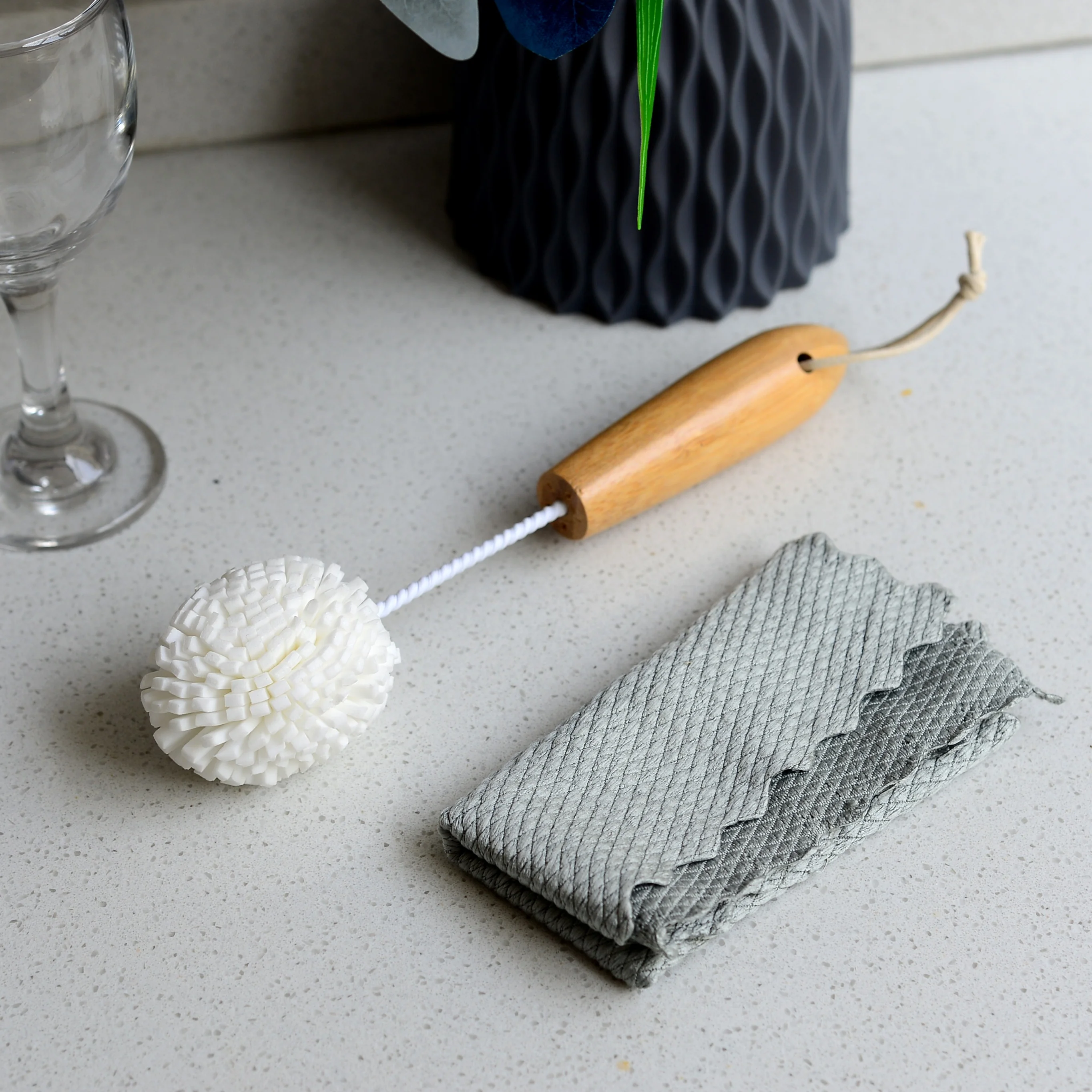 glass brush specifically to use on wine glasses,the bamboo handle brush