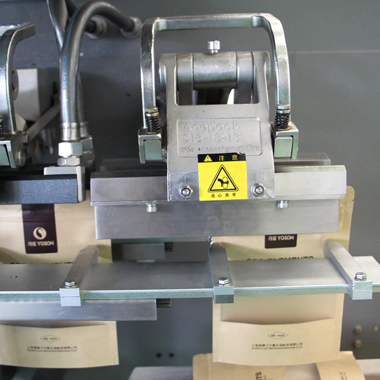 Fully automatic filling tea sachets sachet zipper premade pouch horizontal packing machine