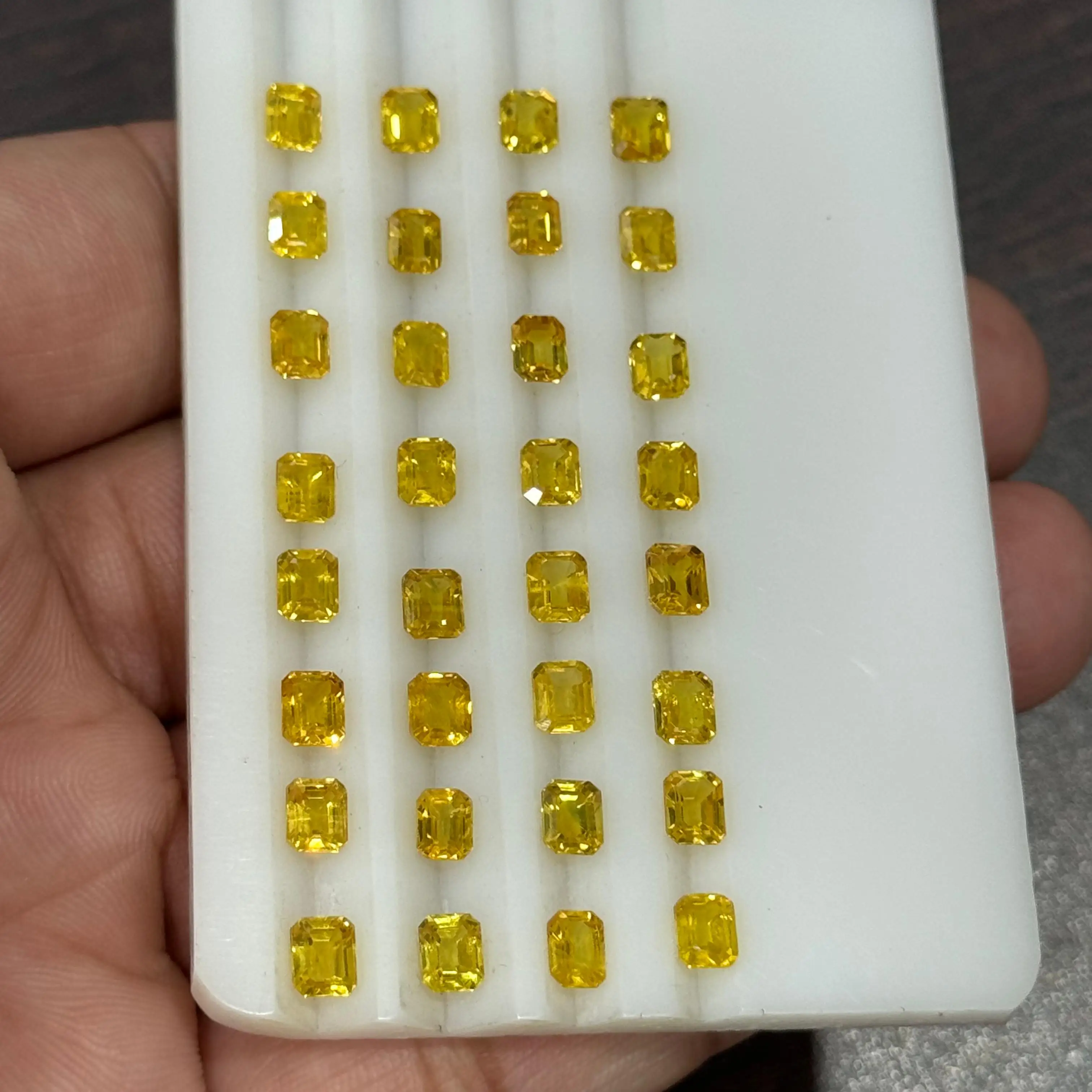 Best Quality Natural Yellow Sapphire Octagons Loose Calibrated Heated Emerald Cut for Rings Cushion and Oval Gemstone Shapes
