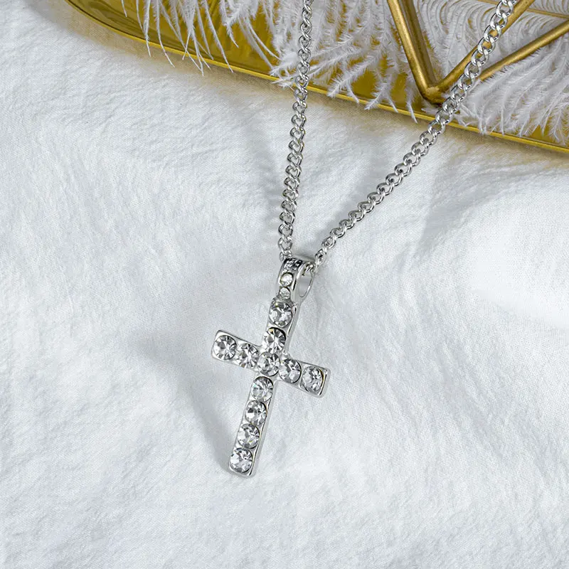 New Stainless Steel Cross Gold Silver Color Necklace Fashion Vintage Crystal Diamond Cross Pendant Necklace