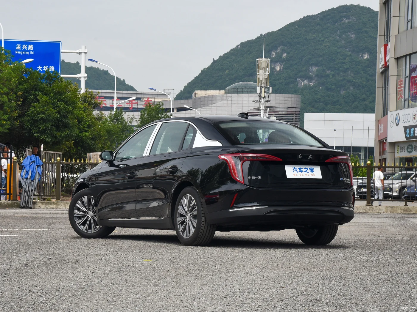 2024 Hongqi E-QM5 новые энергетические транспортные средства Китай роскошный электромобиль 431 605 км EQM5 EV автомобиль