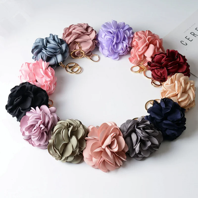 Flower Key Chain Charm Luxury Decorative Bag Pendants Charms Key Ring Holder Accessories for Women Fashion Jewelry Gifts 1005