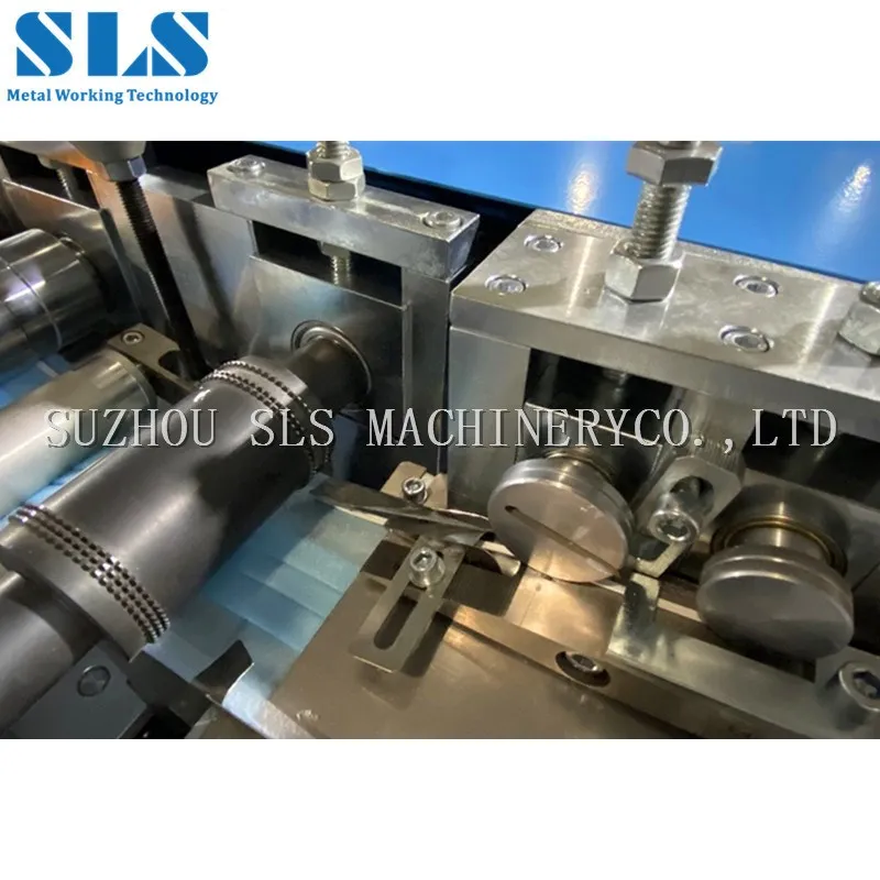 
Semi Automatic Surgical Facial Mask Making Manufacturing Production Line Disposable Medical 3 Ply Non Woven Face Mask Machine 