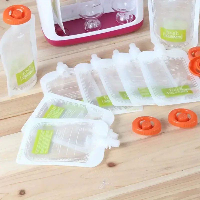 Free Sample Reusable  Food Packaging Beverage Jelly Juice Pouch Stand up Foil Liquid Bag with Spout