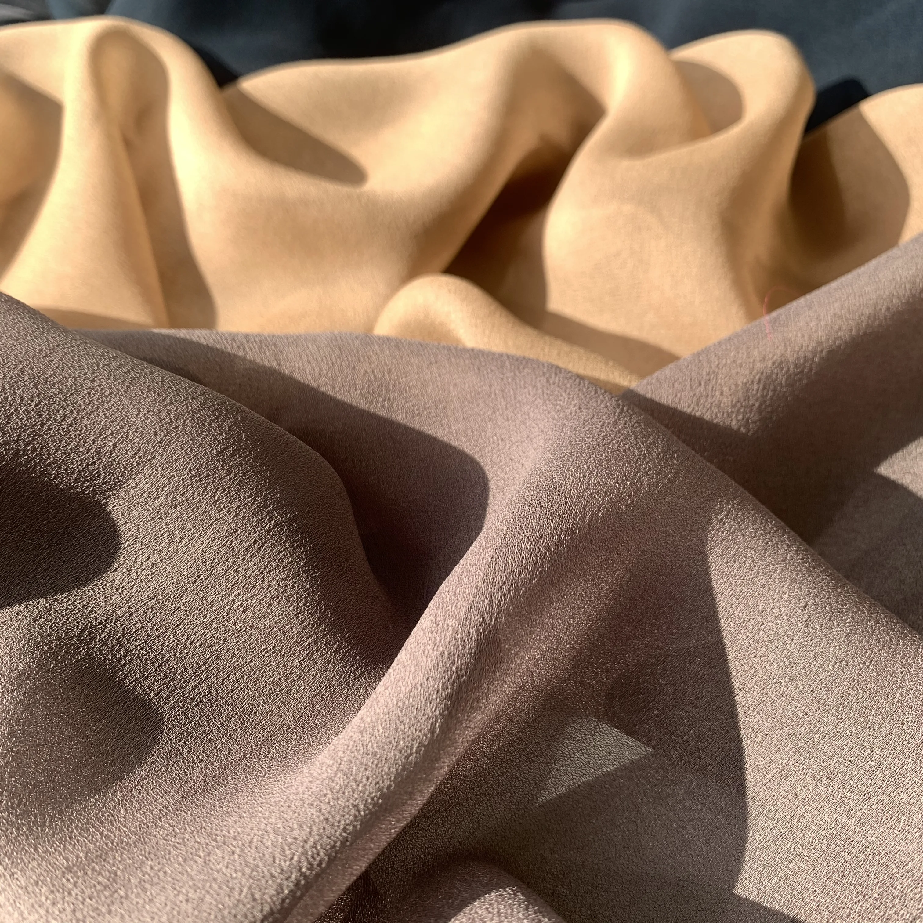 Japanese KKF8682ASY Manufacturer Dyed 30d Crepe Fabric Material for Dress Material