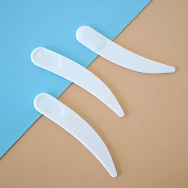 Оптовая продажа, пластиковая ложка 58 мм/белая палочка для лица, смеситель крема, шпатели, инструменты для макияжа, косметическая ложка