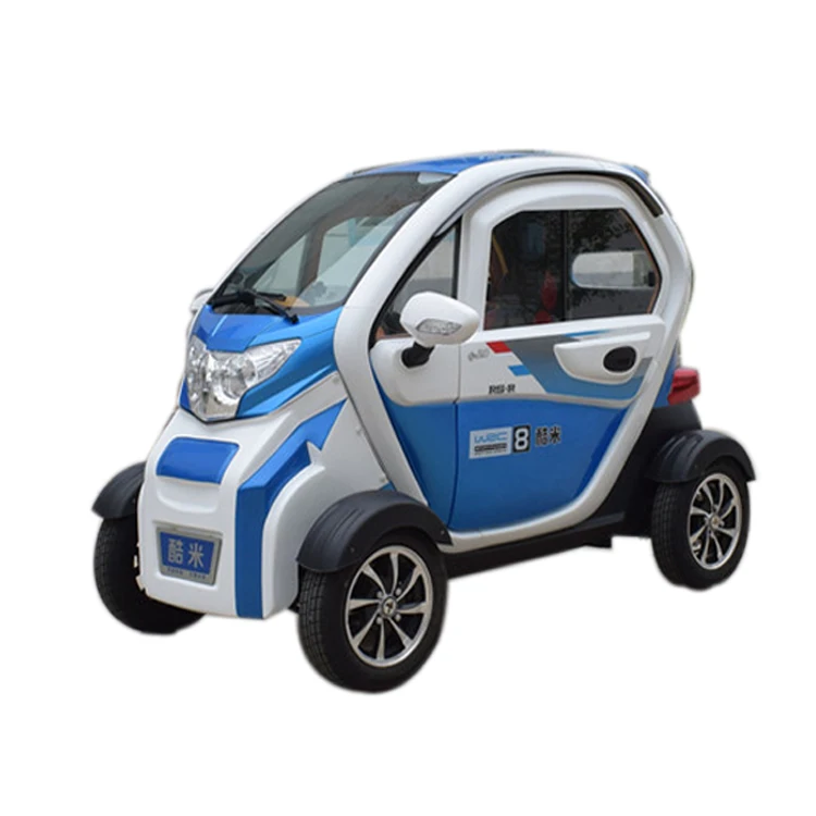 Небольшой электрический автомобиль smart 3 места четырехколесный