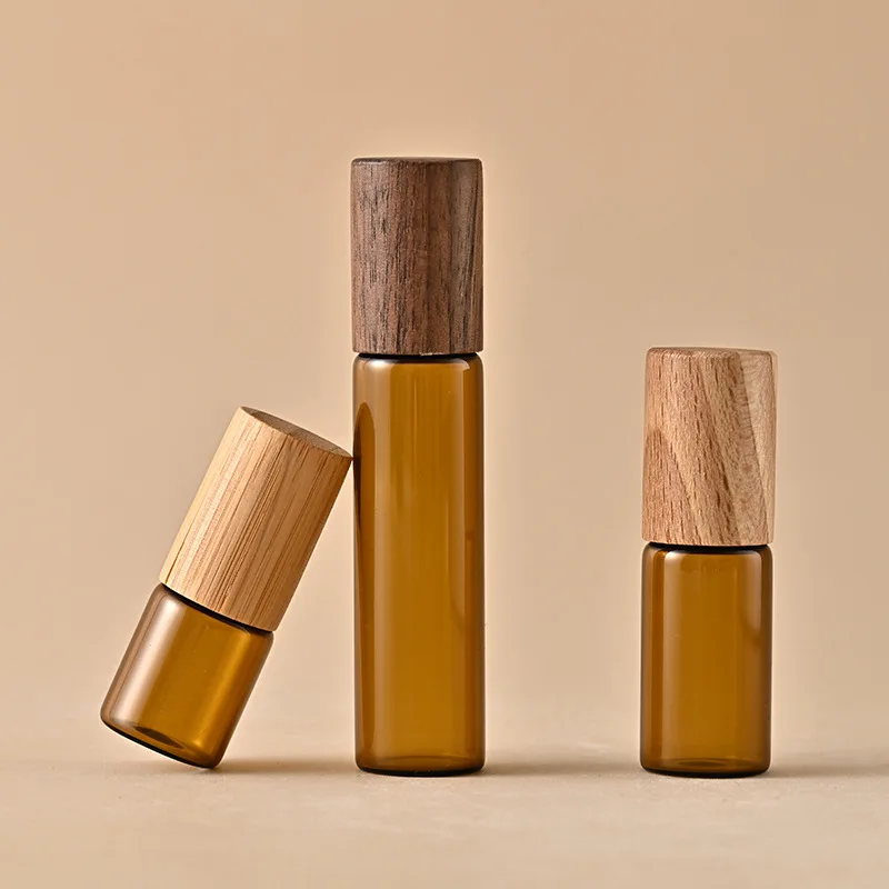 Small portable 3ml 5ml 10ml amber glass roller bottle with wooden cap metal roll perfume bottle roll on 5ml