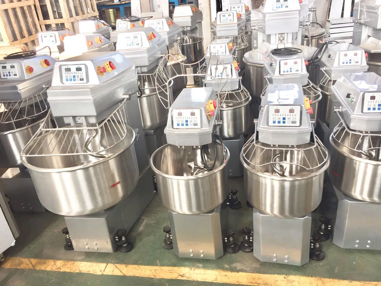 Industrial Commercial Heavy Duty Bread Flour Mixer Machine 50Kg 80Kg 120Kg Spiral Dough Mixer