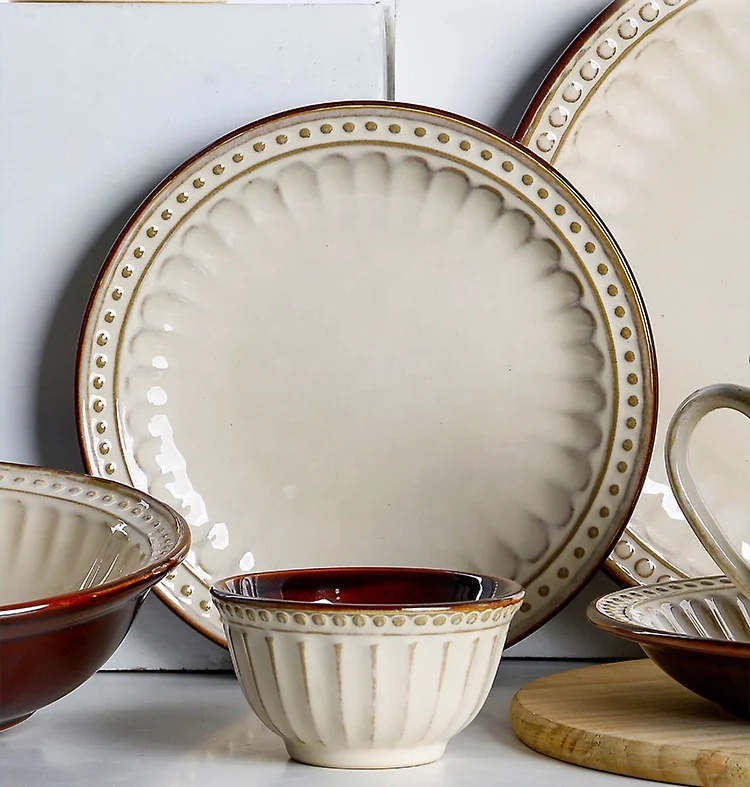 Wholesale European Fine Ceramic Tableware 8 Pcs Table Ware Dinner Set Crockery Ceramic Dinnerware Sets