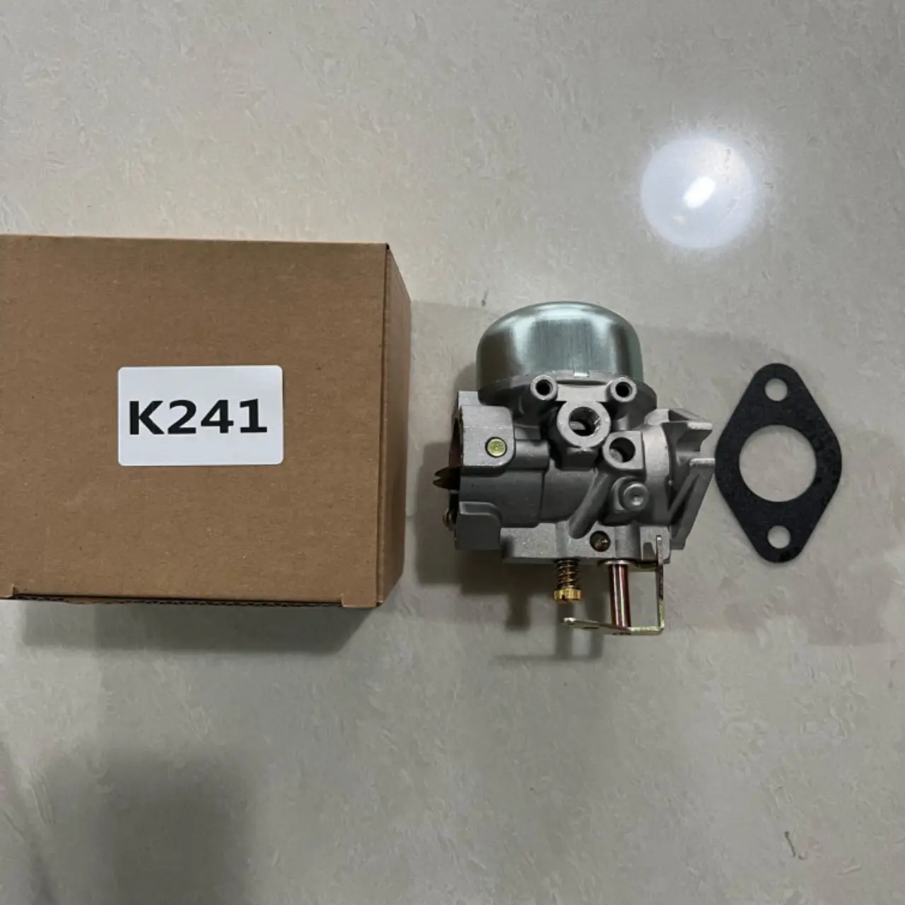 Новый карбюратор карбюратора для двигателей Kohler Kholer K241 K301 10HP 12HP