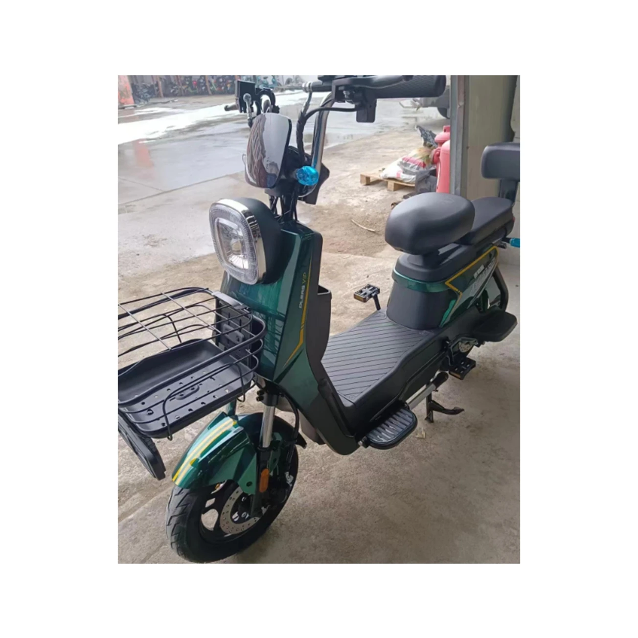 Good Price New Design Experience Smooth Stopping Power Advanced Disc Brakes Electric Two Wheeler