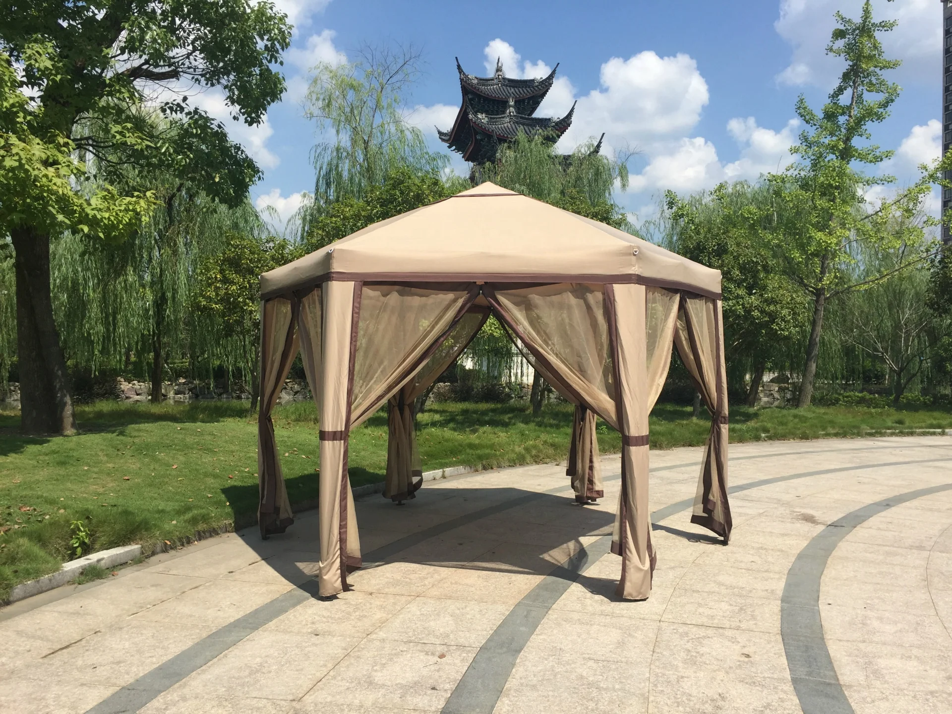 Uplion Outdoor Pavilion Sunshade Gazebo Tent Folding Pop-Up Canopy Tent Gazebo With Mosquito Net