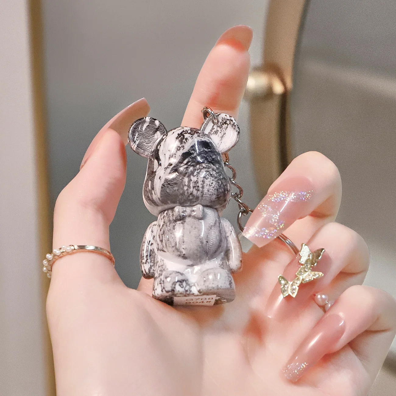 Wholesale Unique Appearance Cute Bears Lipstick With Key Ring matte long lasting makeup Waterproof Lip Gloss