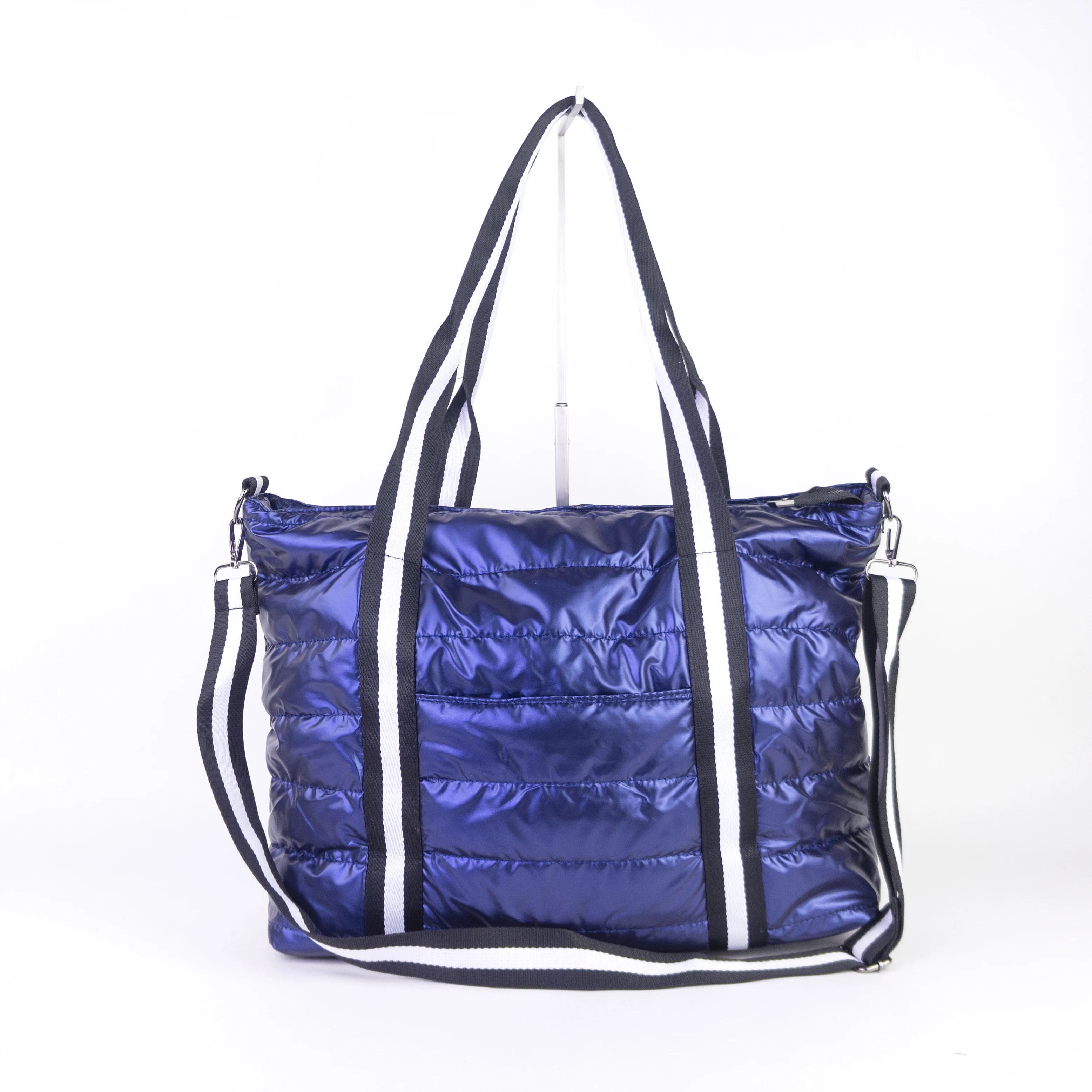 Wholesale Fashion Metallic Nylon Fabric Winter Ladies Handbags 2023 Women Female Quilted Puffer Luxury Tote Bag